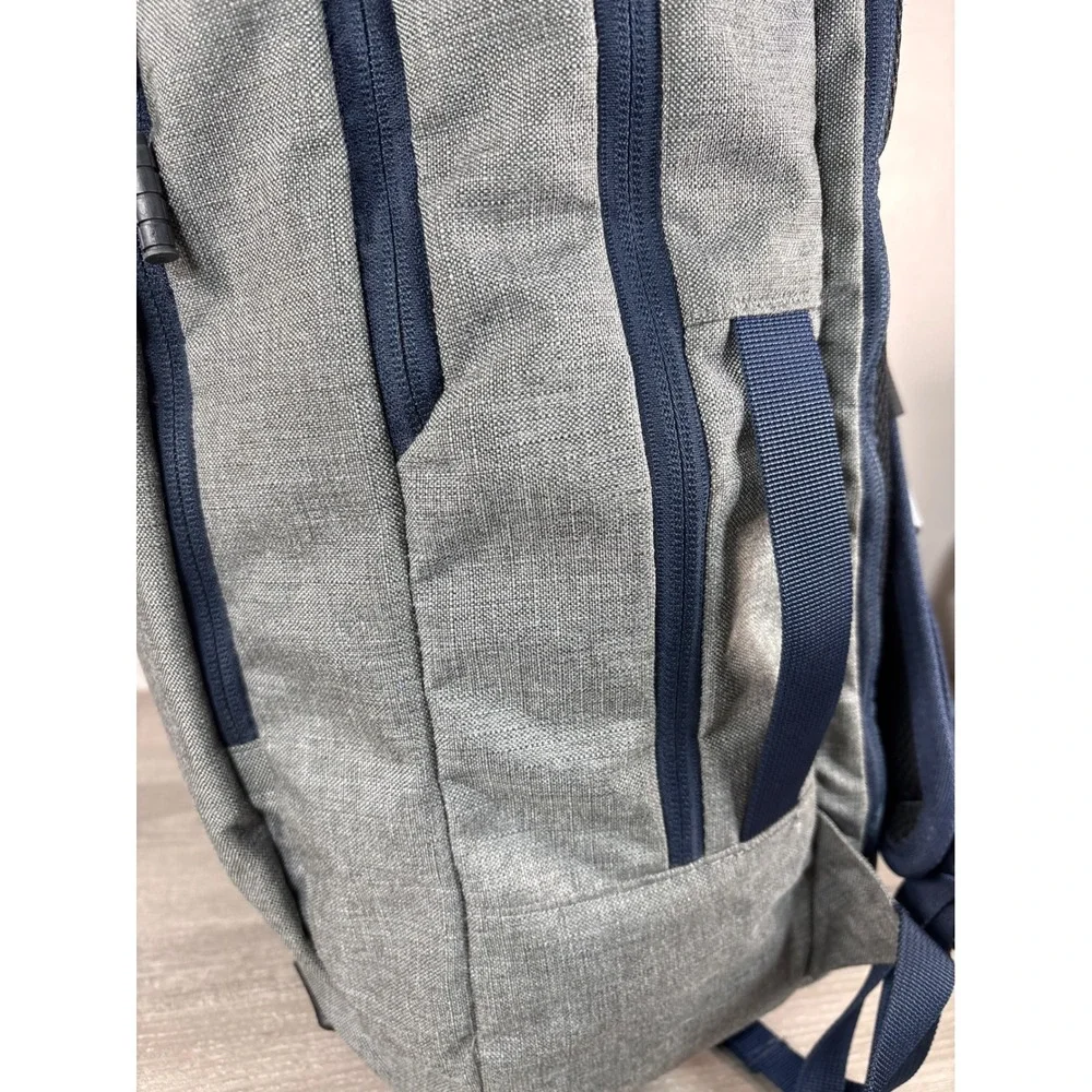 Timbuk2 Command Laptop Backpack Gray Navy Travel TSA Friendly Commuter Bag